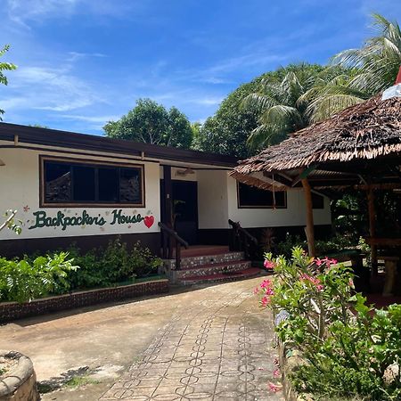 Chelle'S Guesthouse And Backpackers Сикиджор Екстериор снимка