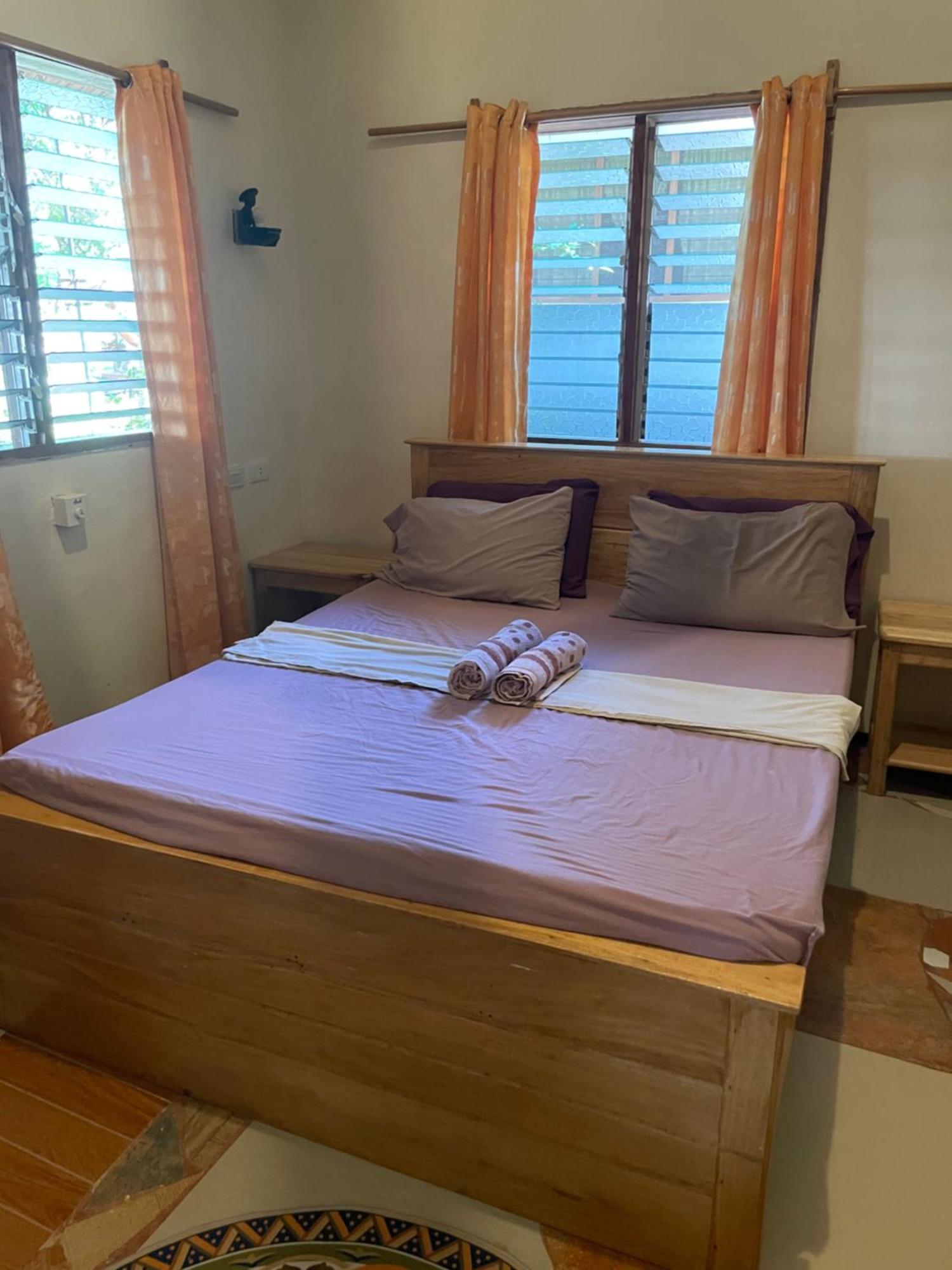 Chelle'S Guesthouse And Backpackers Сикиджор Екстериор снимка