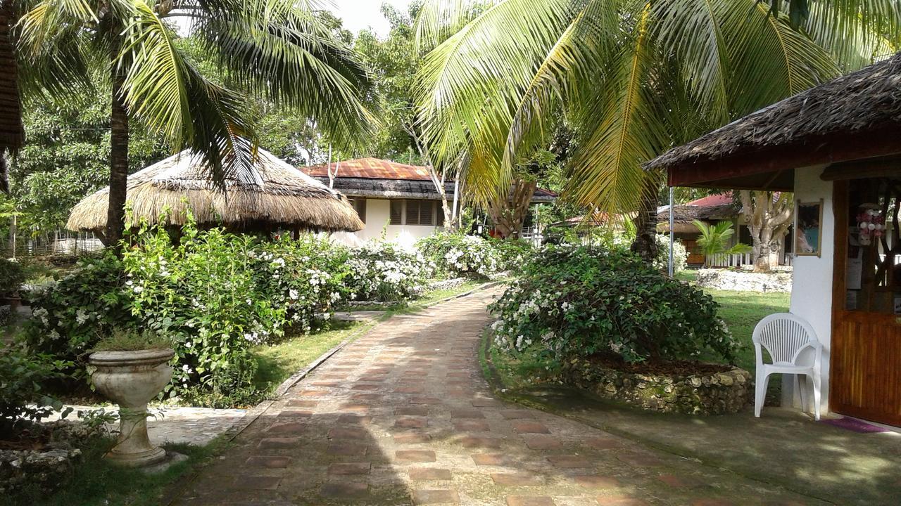 Chelle'S Guesthouse And Backpackers Сикиджор Екстериор снимка