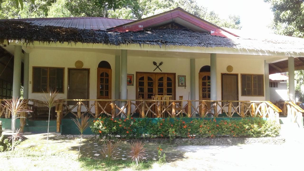 Chelle'S Guesthouse And Backpackers Сикиджор Екстериор снимка